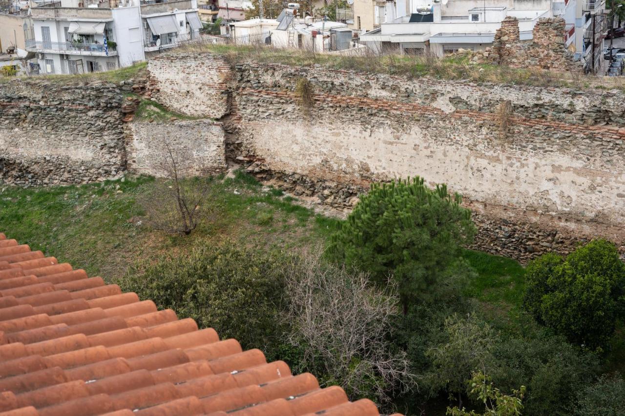 West Walls Apartments Tesalonika Bagian luar foto